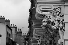 Détail de la façade de la place de Jaude