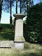 Montant nord-est 
« et non temnere divos »