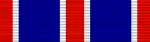 Décoration composée de bandes verticales alternant : rouge, blanc et bleu.