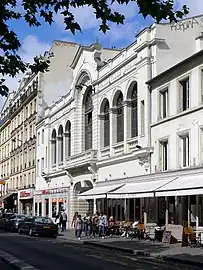 Le boulevard au niveau du no 80 (le Trianon).