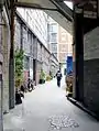 Passage du no&nbsp;9 en direction du boulevard de la Bastille.