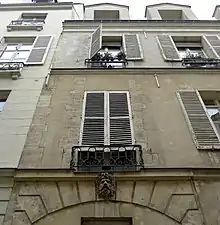 No&nbsp;10 : immeuble inscrit partiellement MH.