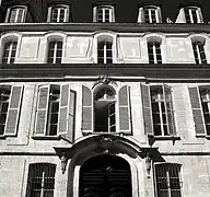 Façade du no&nbsp;8.
