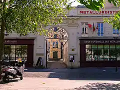Maison des Métallos : façade sur rue.
