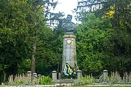 Monument à Ouman, classé,