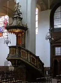 Vue générale de la chaire.