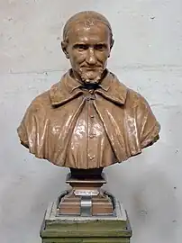 Buste de saint Vincent de Paul.