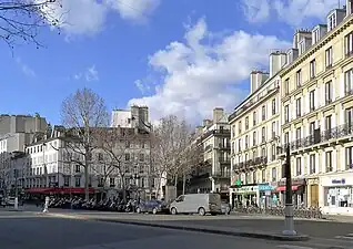 Partie nord de la place.