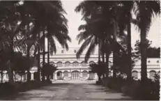 Le palais du gouverneur de Brazzaville au Congo, devenu palais du Peuple.