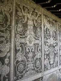 Motifs grotesques sgraffités (vers 1570), Florence, palazzo Pepi (it).