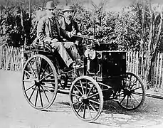 Panhard & Levassor Type A, pilotée par René Panhard, et Émile Levassor, 1890 à 1896