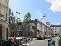 Le gymnase en 2019, après rénovation, angle rues Japy et François-de-Neufchâteau.