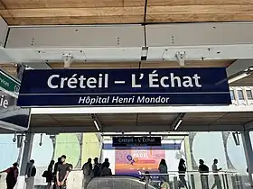 Plaque émaillée de la station.