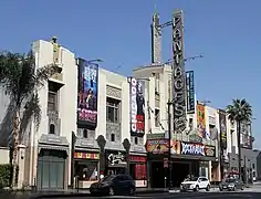 Au no 6233 : Pantages Theatre (1930), architecte Benjamin Marcus Priceta (en).