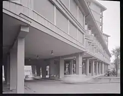 Le quartier de Piccapietra à Gênes projeté par les architectes Franco Albini et Franca Helg photographié par Paolo Monti