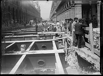 En 1899, lors de la construction du métropolitain (photographie d'Eugène Trutat).