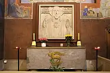 L'autel de la chapelle du Sacré-Cœur.