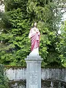 Statue du Sacré-Cœur.