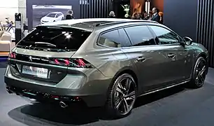 Peugeot 508 SW (vue de l'arrière)