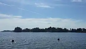 Pitkäluoto vu du manoir de Stansvik.