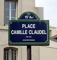 Voir la plaque.