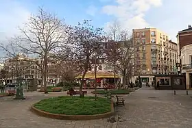 Image illustrative de l’article Place Henri-IV (Suresnes)