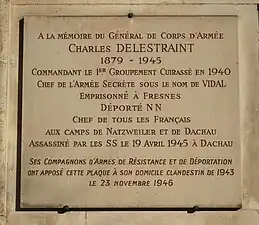 Plaque en hommage à Charles Delestraint au no&nbsp;35.