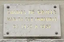 Plaque au no&nbsp;110.