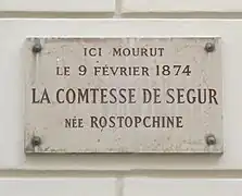 Plaque 27 rue Casimir-Périer (Paris), où elle meurt.