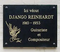 Le célèbre guitariste manouche Django Reinhardt vécut au no&nbsp;6.