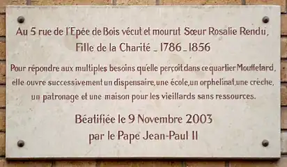 Plaque en hommage à sœur Rosalie Rendu.