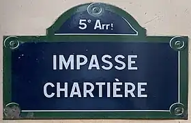 Voir la plaque.