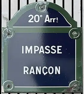 Voir la plaque.