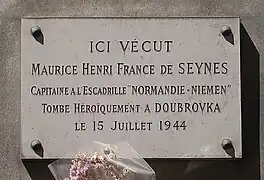 Plaque au no&nbsp;2.