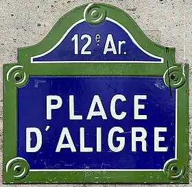Voir la plaque.