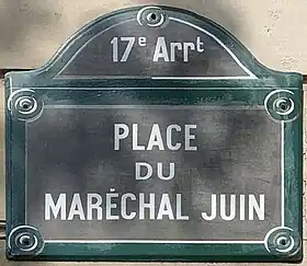 Voir la plaque.
