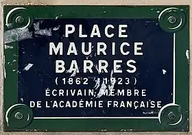 Voir la plaque.