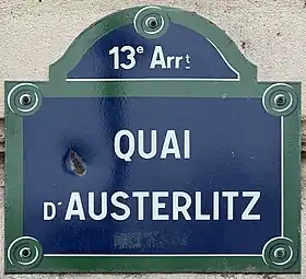 Voir la plaque.