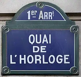 Voir la plaque.