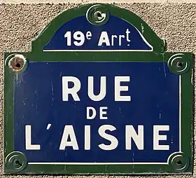 Voir la plaque.