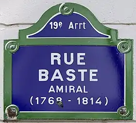 Voir la plaque.