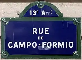 Voir la plaque.