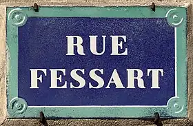 Voir la plaque.
