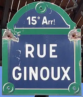 Voir la plaque.