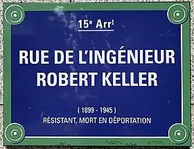 Voir la plaque.