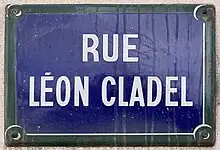 Voir la plaque.