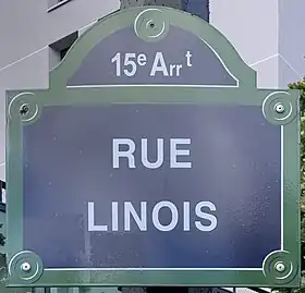 Voir la plaque.