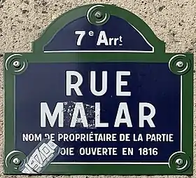 Voir la plaque.