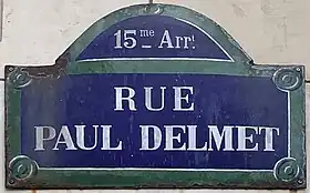 Voir la plaque.