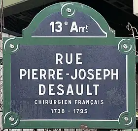 Voir la plaque.